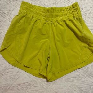 Lululemon size 6 running shorts